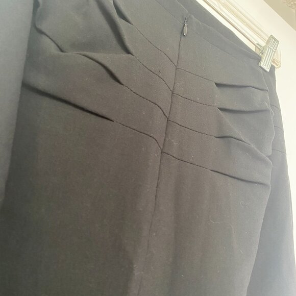 BCBG ruched midi pencil skirt NWT - Picture 5 of 8